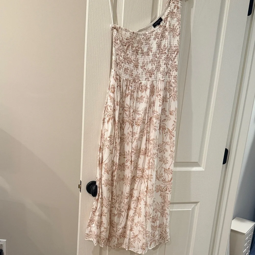 1. State Floral Print Dress in Cream and Brown vacation one shoulder - Picture 2 of 4